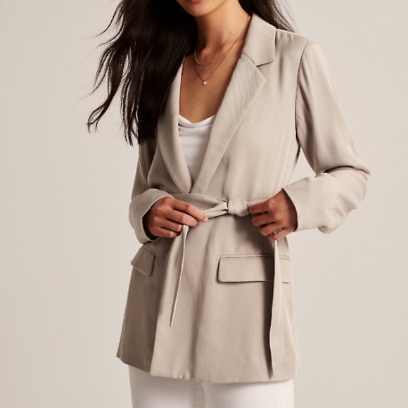 SOLD Abercrombie and Fitch blazer - Picture 2 of 7